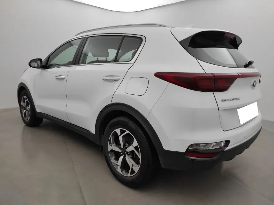 Kia SPORTAGE 1.6 CRDi 136 VISION Image 2