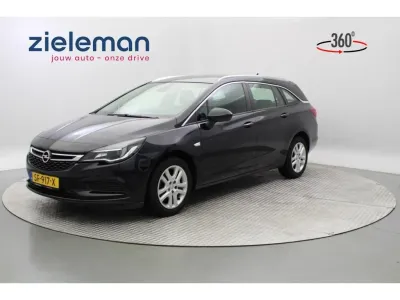 Opel Astra Sports Tourer 1.0 Turbo Business+ Navi