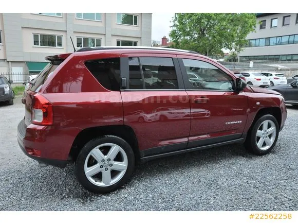 Jeep Compass 2.0 Limited Image 8