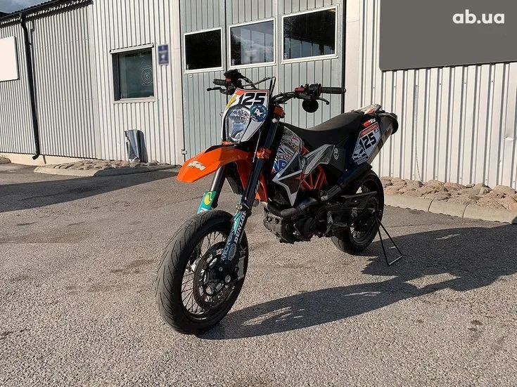 KTM 690 Image 1